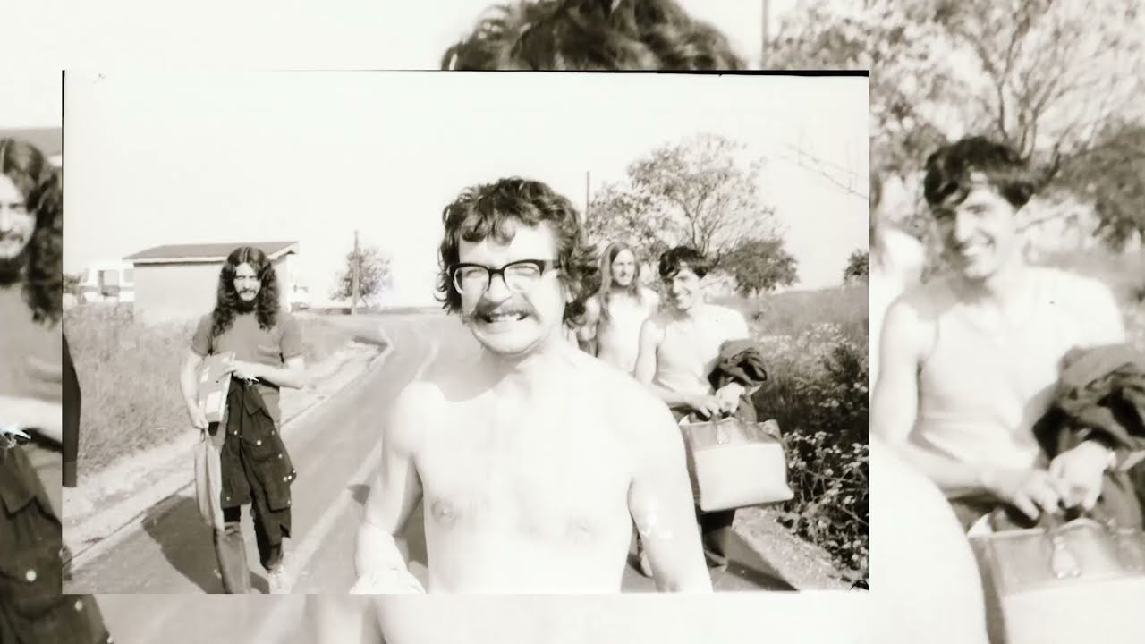 Příliš pozdě zemřít mladý / Too Old to Die Young (2022) ENG