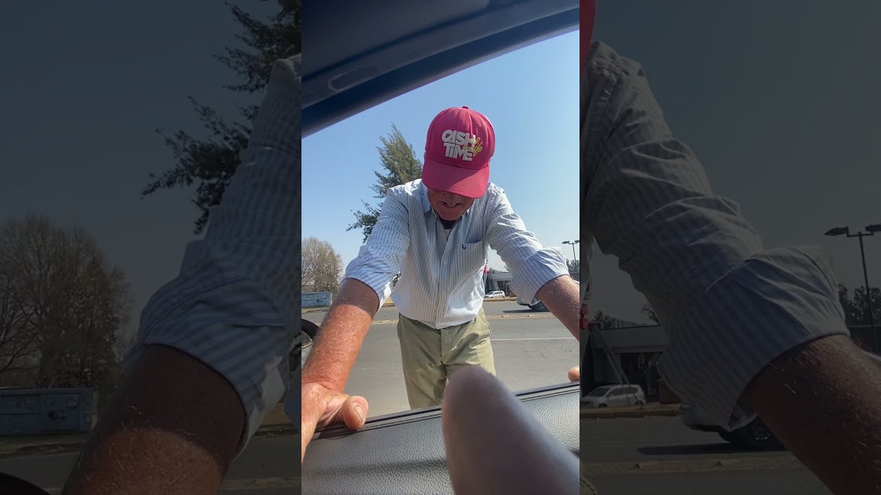 HELPING A HOMELESS TEACHER TO GET BACK TO LIFE