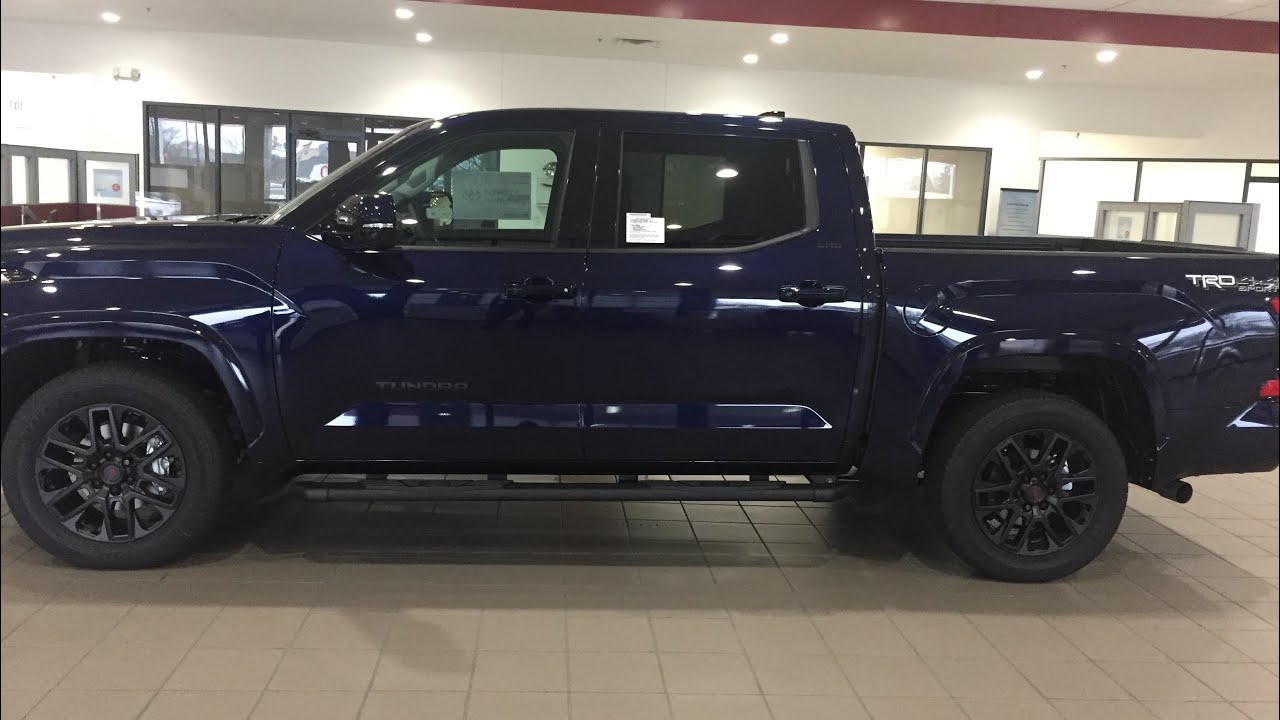 مواصفات سيارة تويوتا تندرا 2022