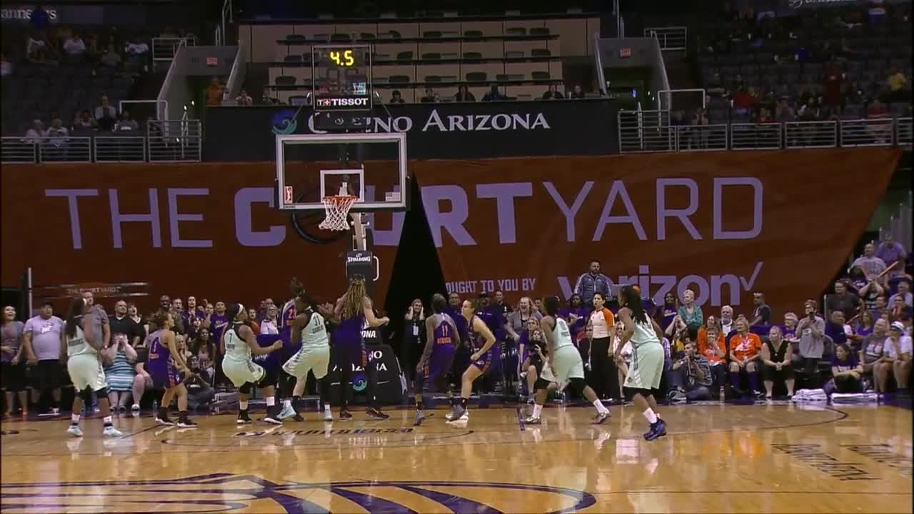 Epiphanny Prince Buries the Game-Winner in Phoenix!