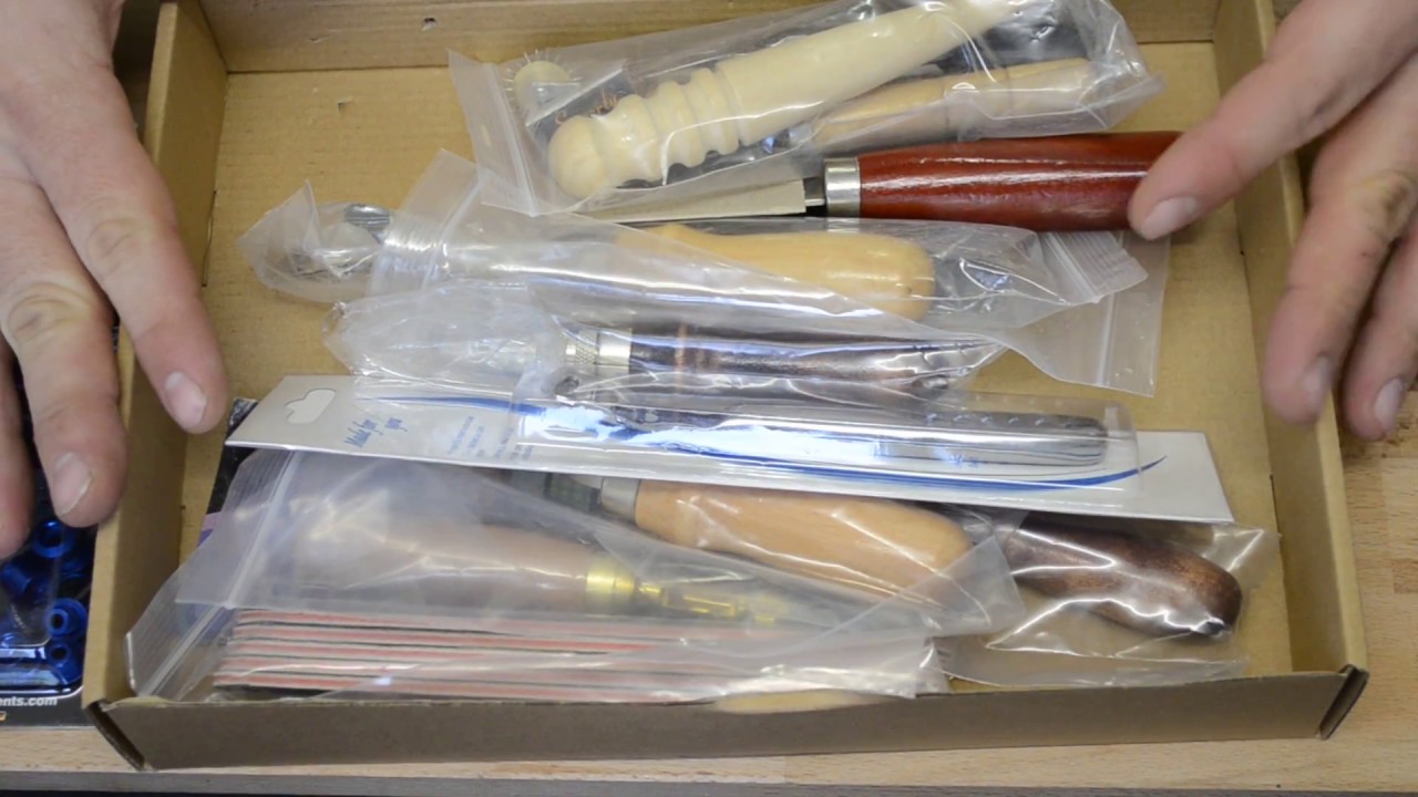Unboxing Lederwerkzeuge und Leder