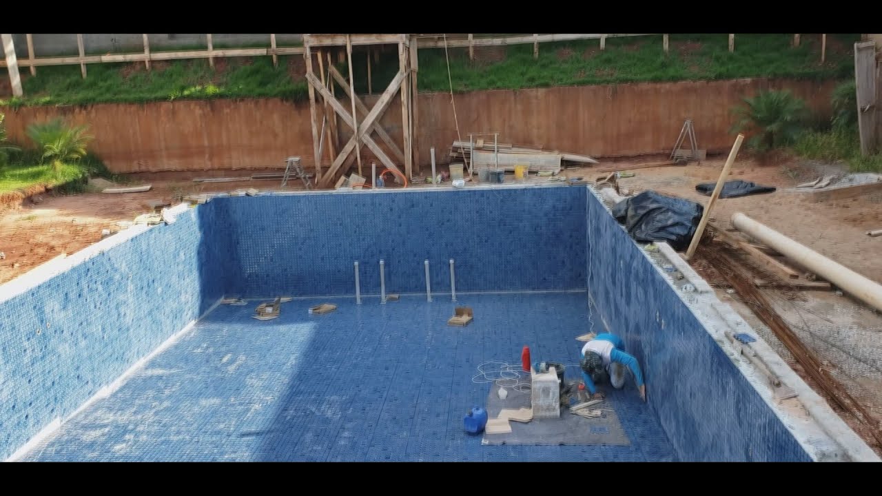 Segundo VLOG, continuação, PISCINA GIGANTE** quase pronta..