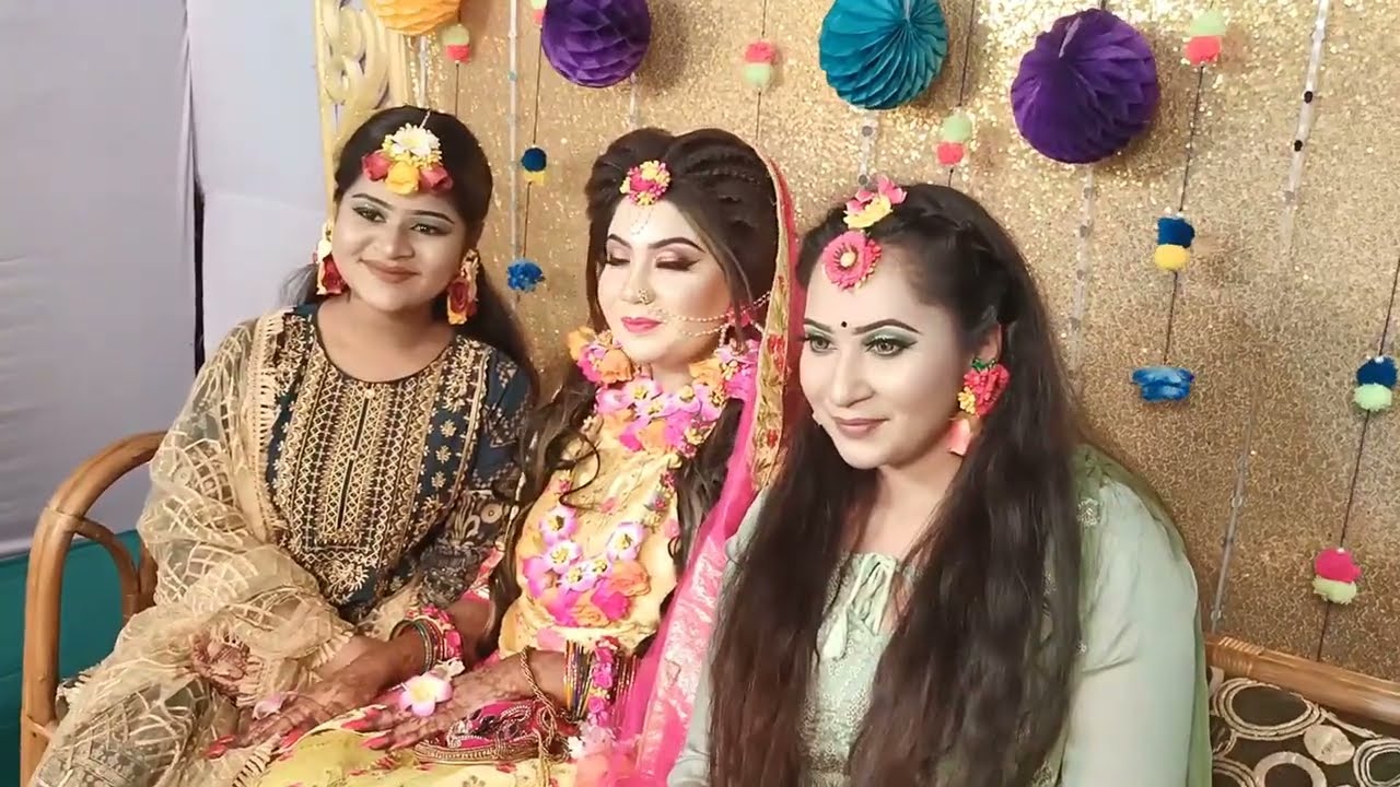 আনিকা এর গায়ে হলুদ November 8, 2021   @mithunritasvlogs5909