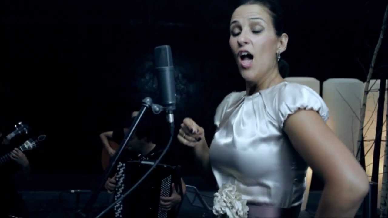 Mafalda Arnauth - Vou Dar de Beber à Alegria - Fadas