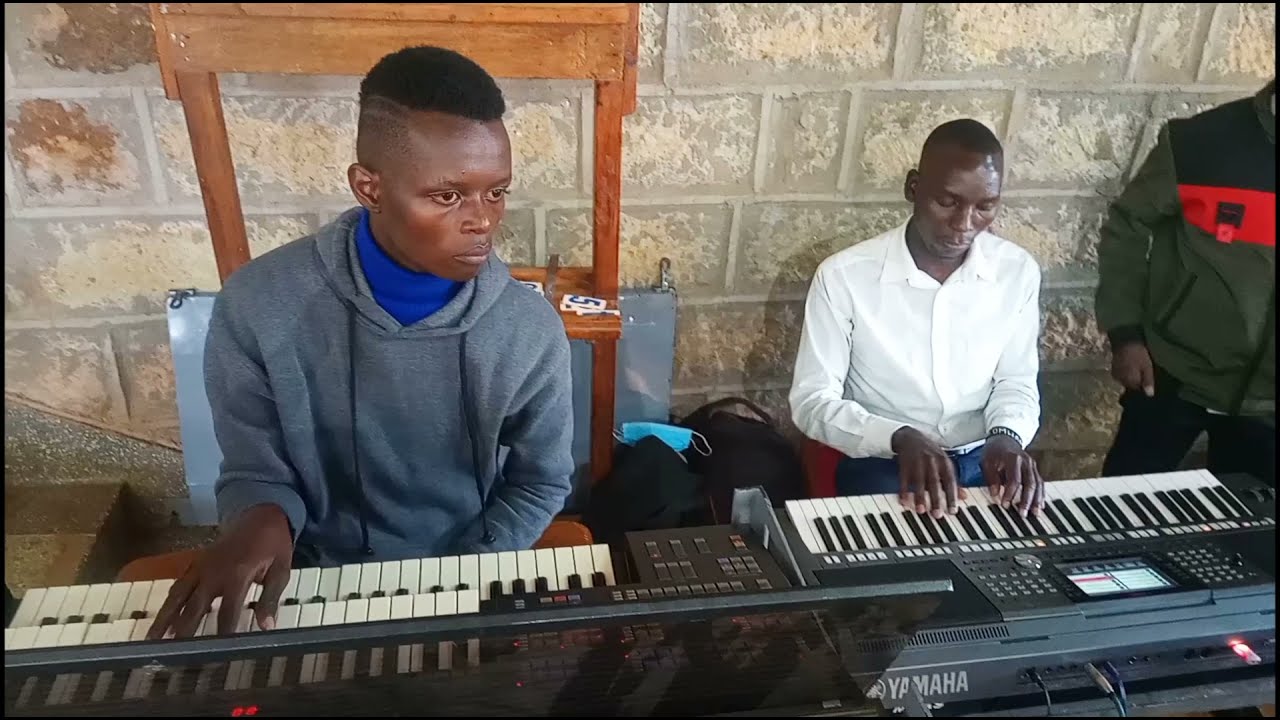 PARTO ORGANIST & ORGANIST KEN BEHIND THE SCENES | TAZAMA BWANA TUNAKUJA KWAKO | ORGAN TESTING