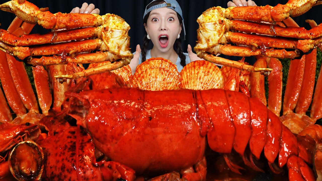[Mukbang ASMR] Giant Crab Legs & Korean Style Spicy Seafood Boil! 🔥 Recipe Ssoyoung
