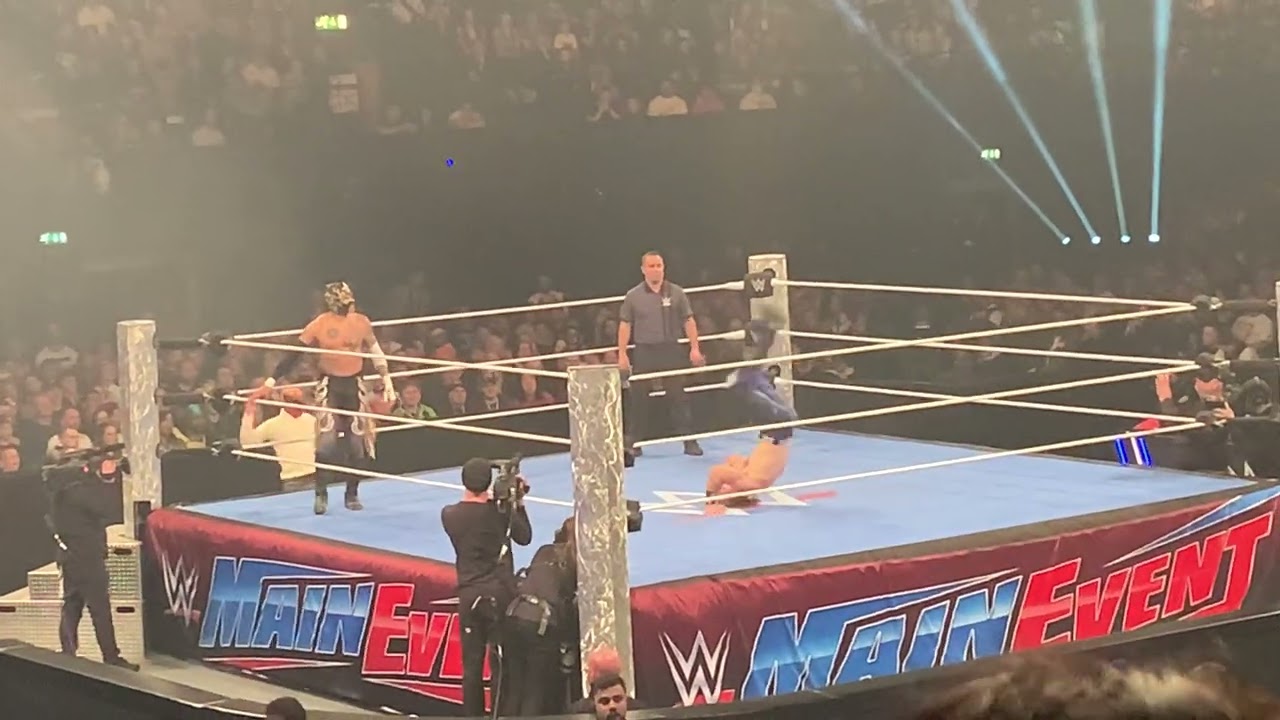 Rey Fenix vs Nathan Frazer WWE main event London full match and entrance 2026
