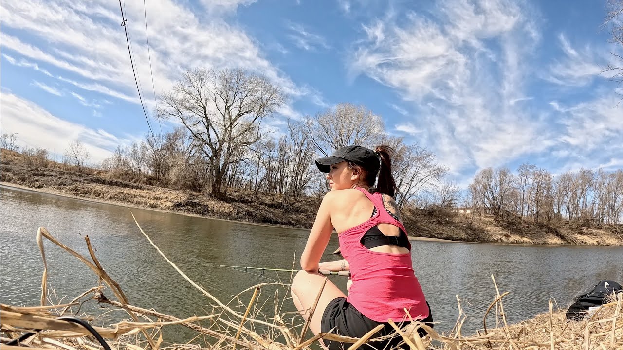 Early Spring Bridge Fishing For Anything That Bites!! (Clear Water)