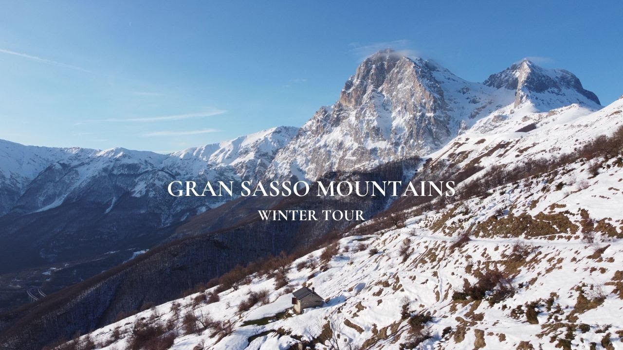 Silent hiking winter tour in the Gran Sasso mountains