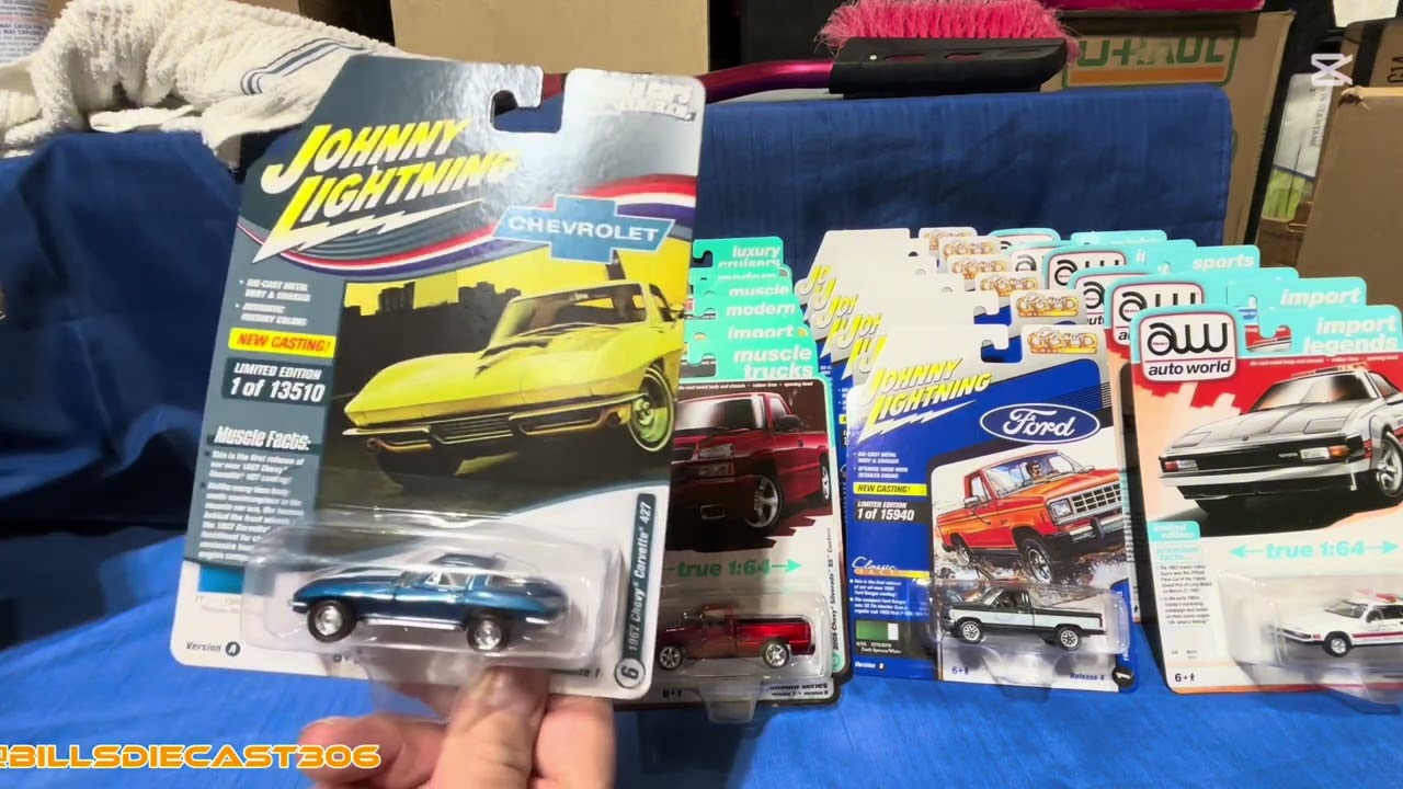 Brand New Johnny Lightning and AutoWorld Machines.