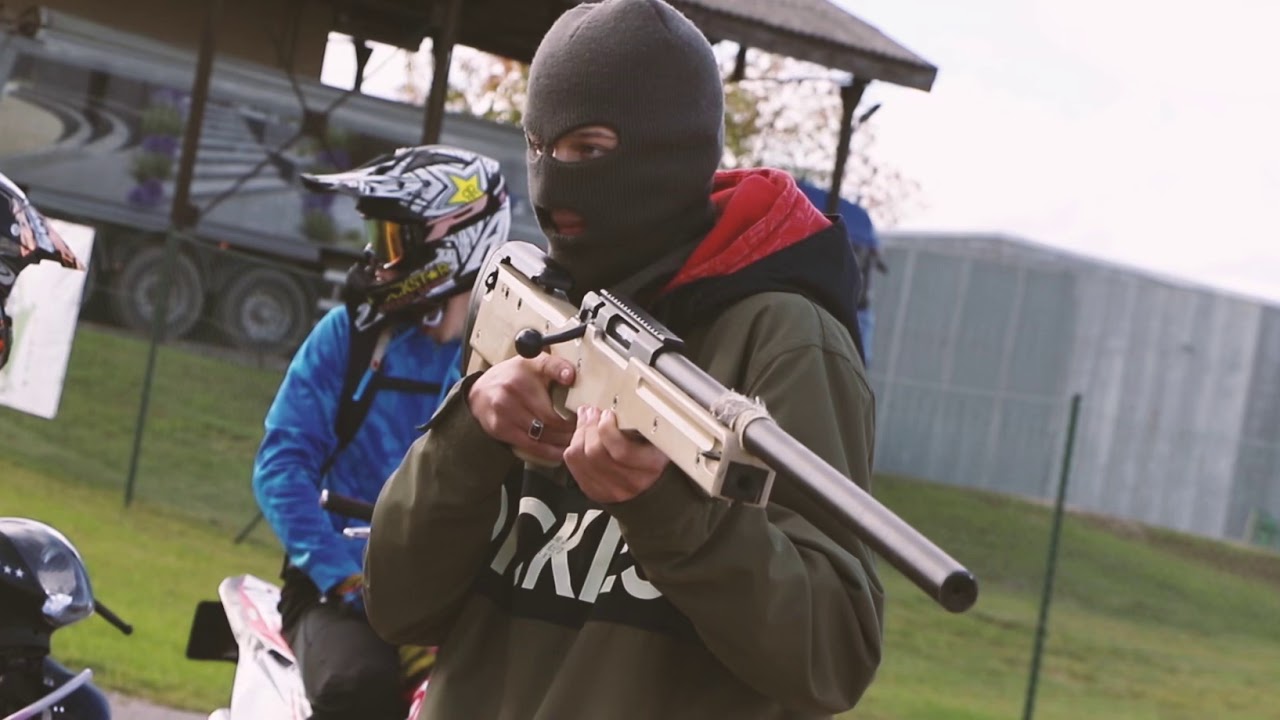 Lary.Jr - Puikas feat. Yam (Official Video)