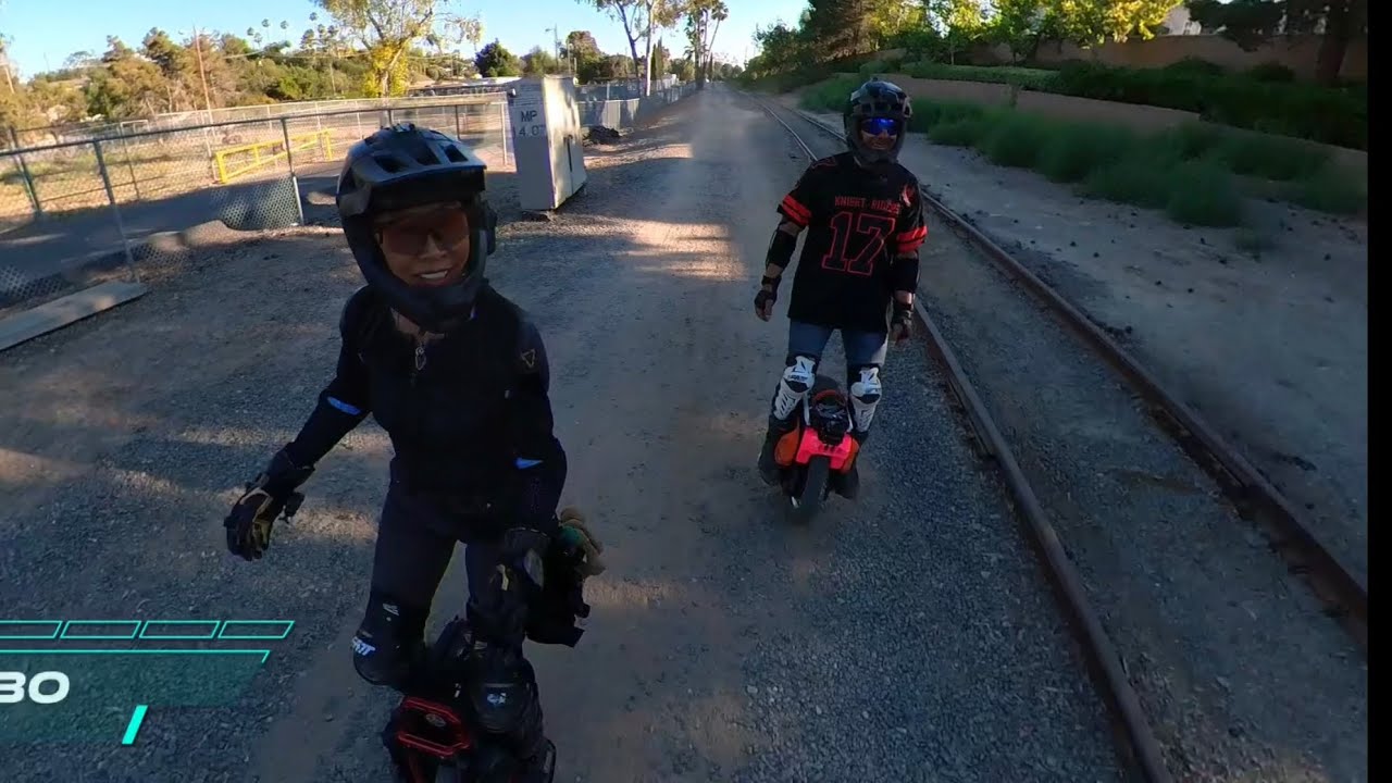 Marty’s Assassin A2 & Commander Mini at Fullerton Loop with Roger EUC