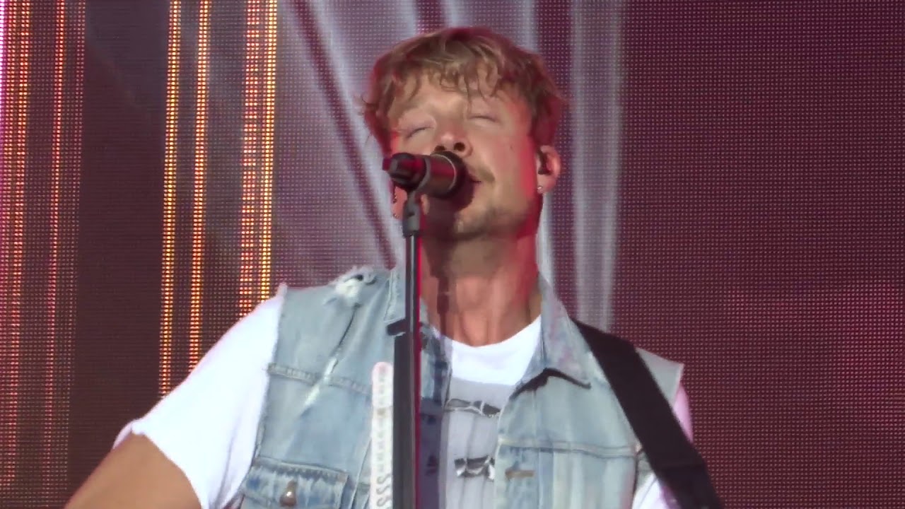 Sunrise Avenue - Flag @Bremen