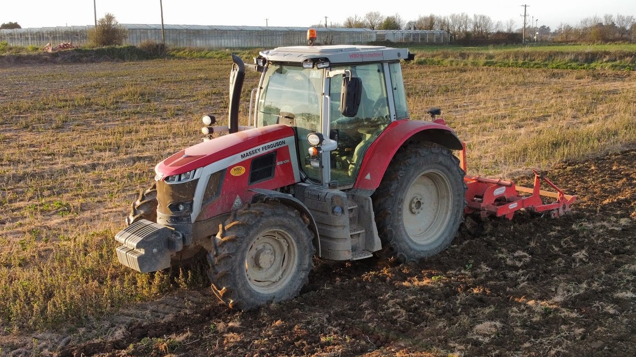 Subsoiling | MASSEY FERGUSON 6S 135