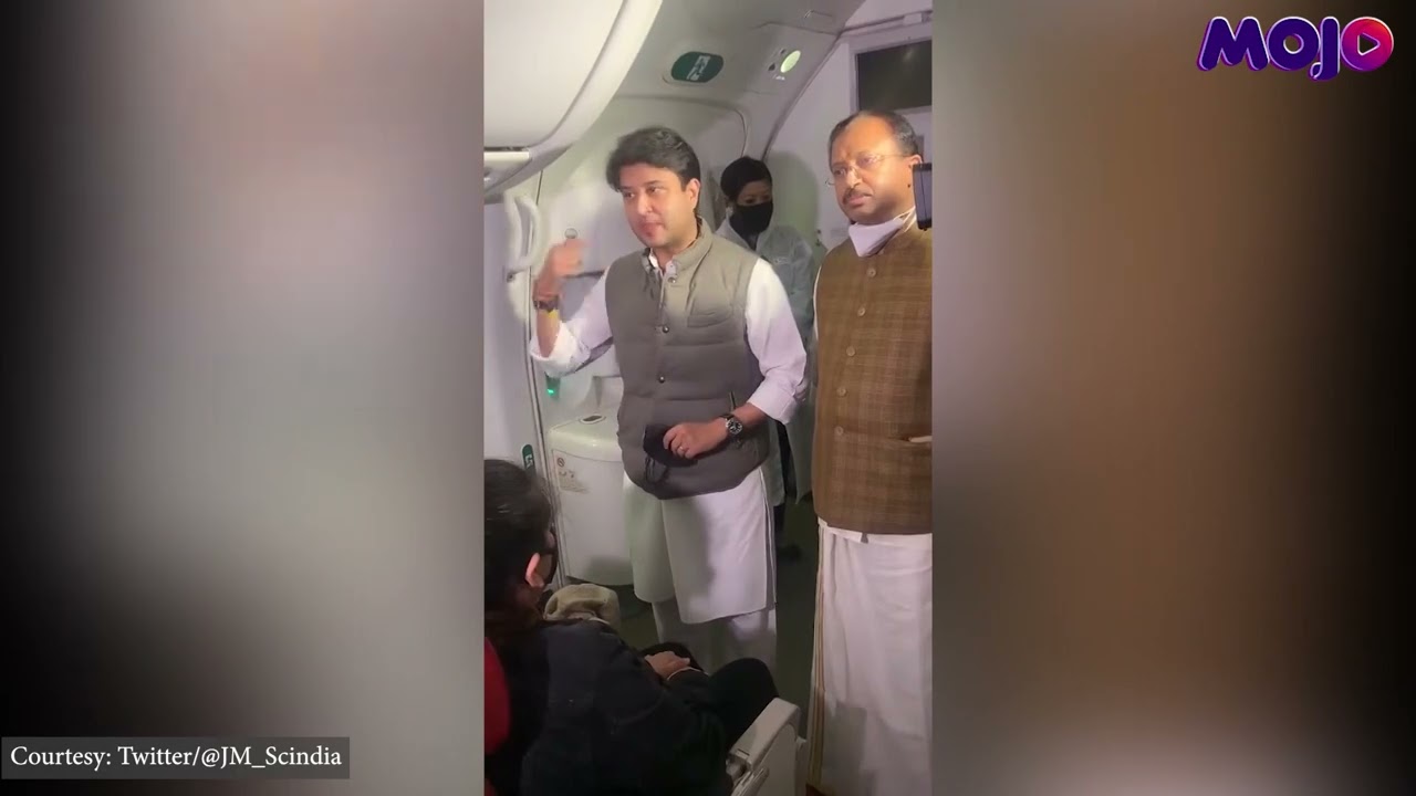 Joyous Homecoming | 250 Indians Return From Ukraine, Jyotiraditya Scindia Welcomes At Delhi Airport