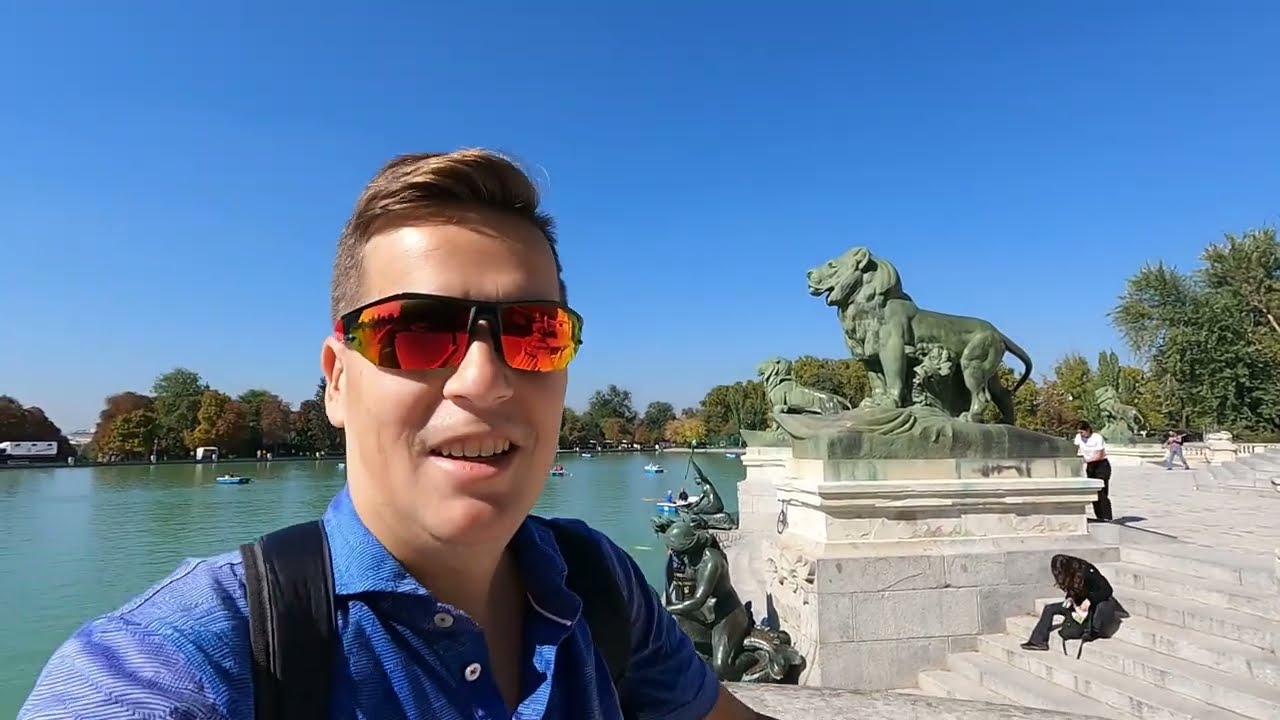 The Place Where Madrid goes to Relax | El Retiro Park