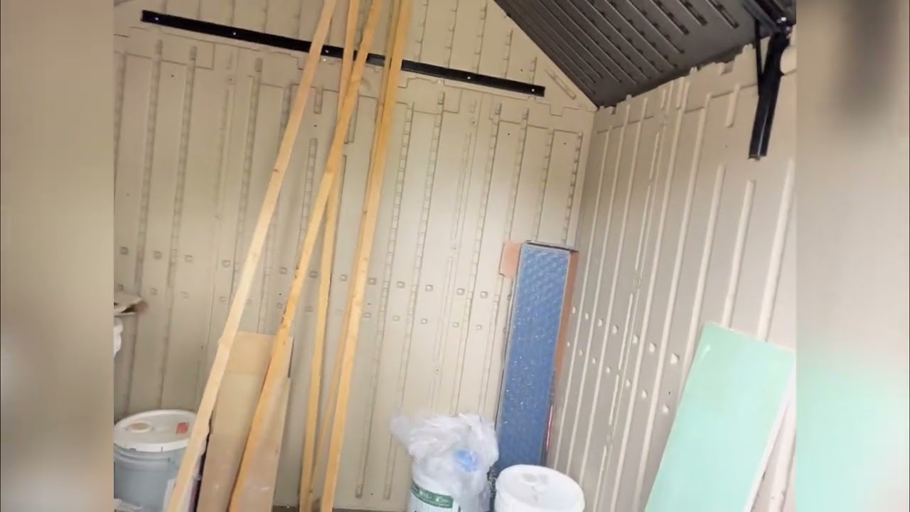 Garage & Fence Reveal: Outdoor Vibes & Visual Transitions #shorts