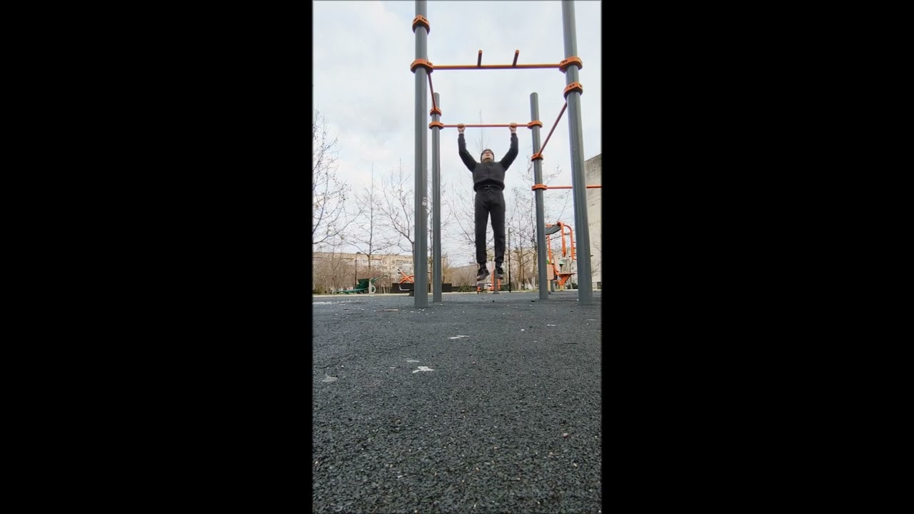 30 качественных подтягиваний на перекладине 💪💪
