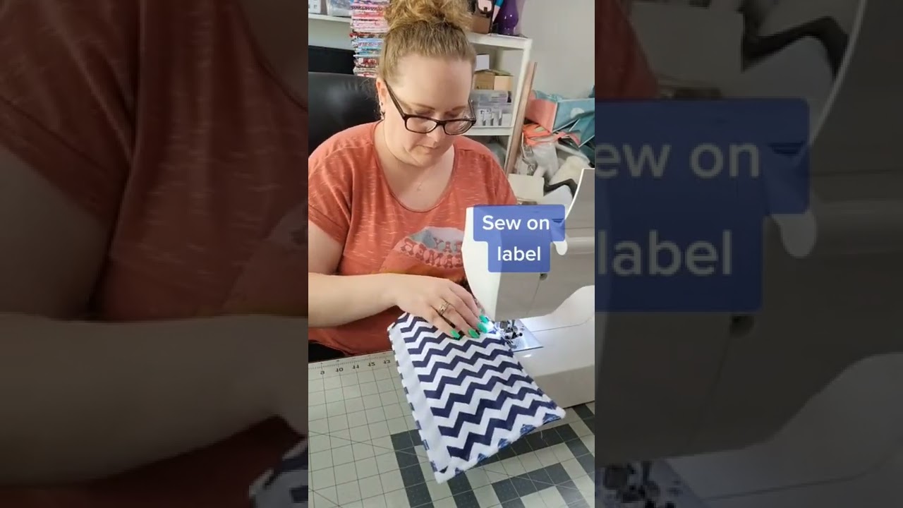 Sew a seat belt cover - Nurse themed - Part 2