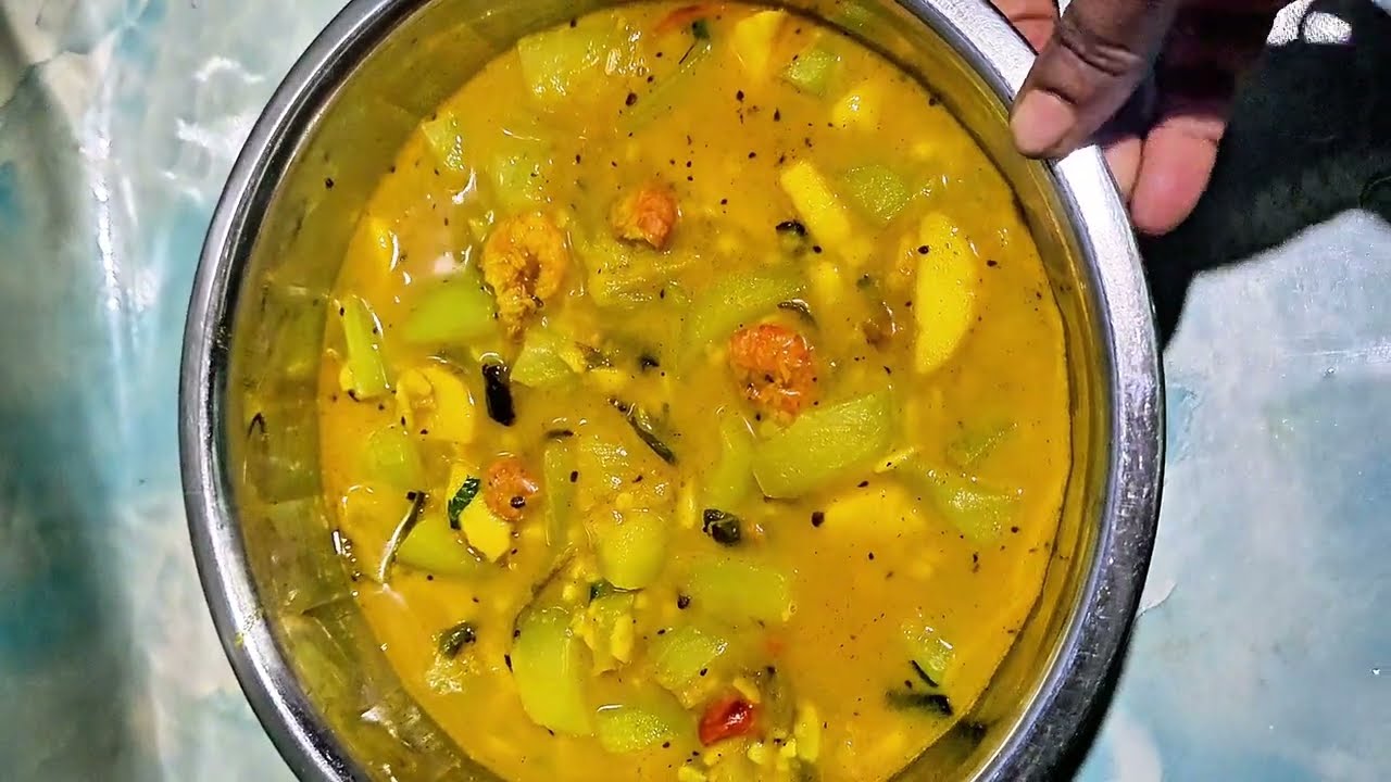 কিভাবে ১০ মিনিটে তৈরি করবেন লাউ ও আলু দিয়ে চিংড়ি মাছের অসাধারণ রেসিপি।।Papri kitchen and vlog.