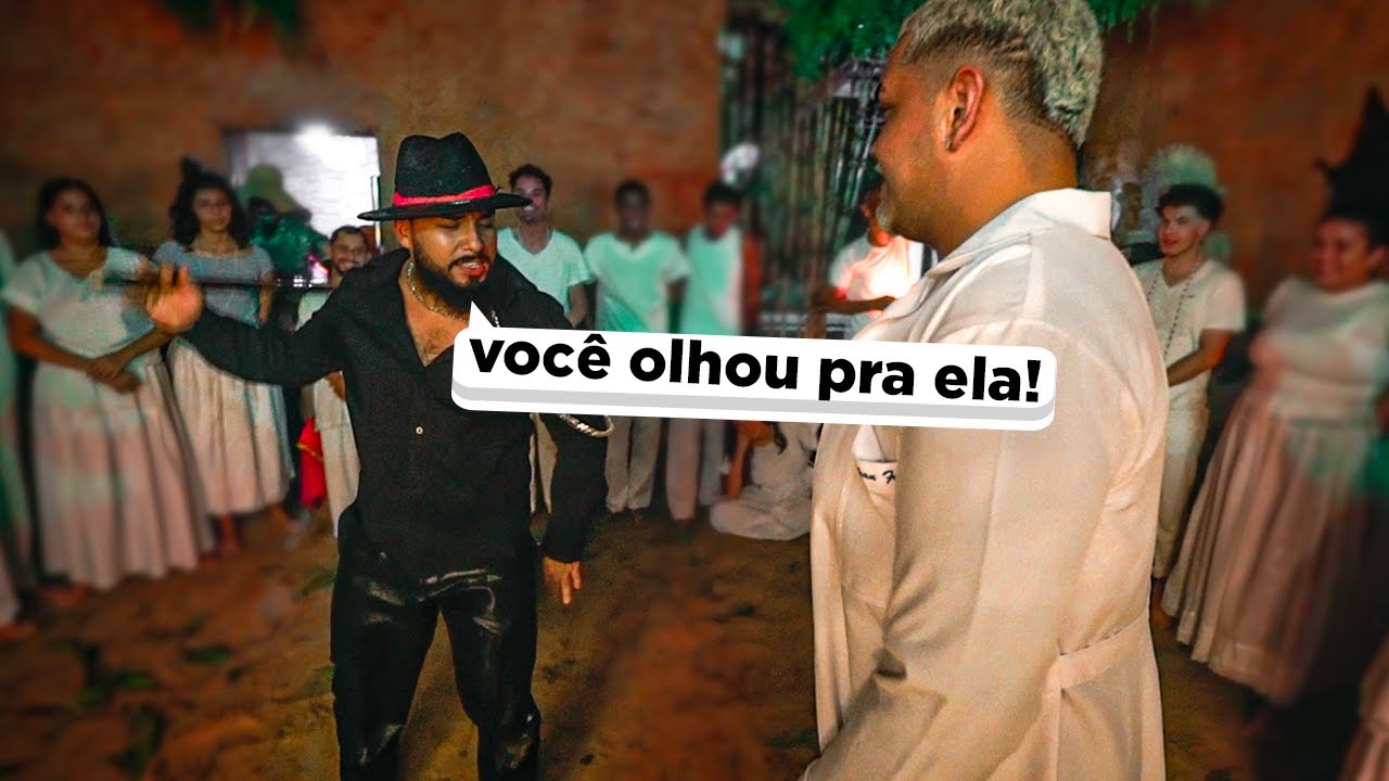 ELE DEU EM CIMA DA MACUMBEIRA NA FRENTE DE TODOS!