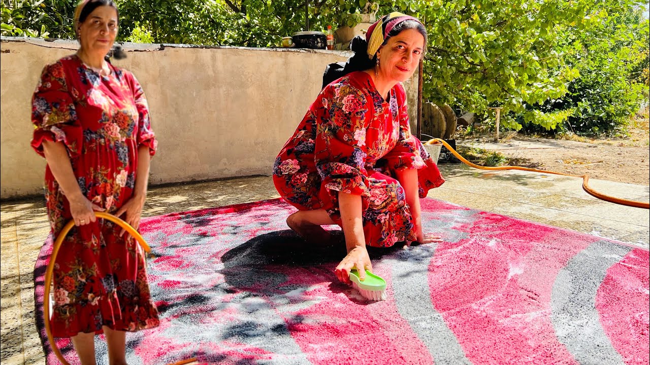 Peaceful Village Life Morning 🌿 Washing Carpets by Hand & Traditional Breakfast