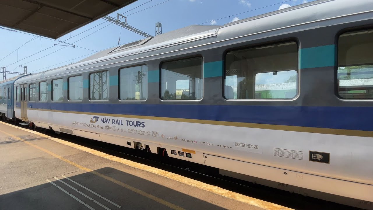 M&Aacute;V Rail Tours vas&uacute;ti kocsi bemutat&oacute;/railway carriage review. (4k)