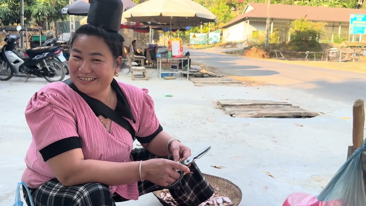 Chị lường Ánh vợ  thứ hai của ông Un 7 vợ chuẩn bị làm đám cưới quý vị cùng theo dõi nhé 