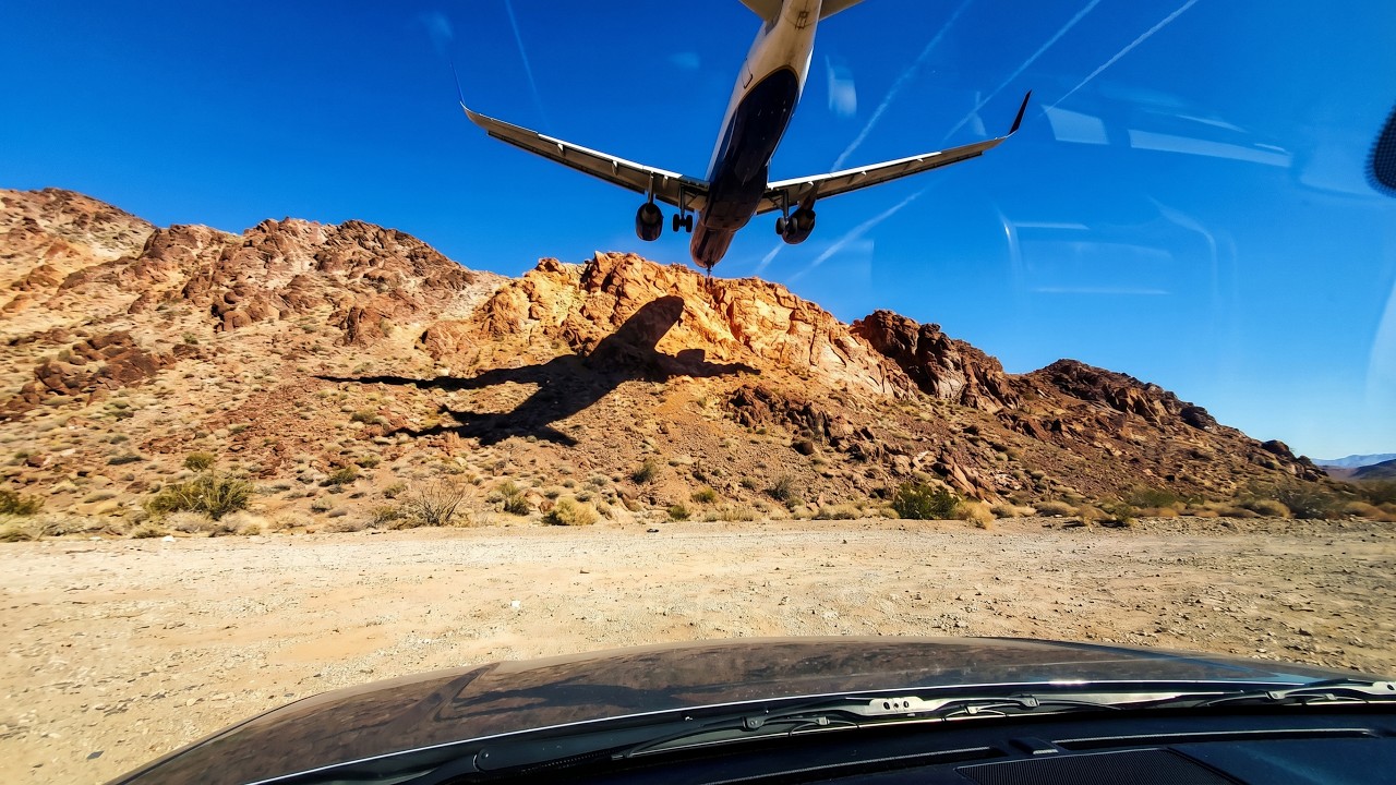 The 8 Most TERRIFYING Mountain Crashes in Aviation History!