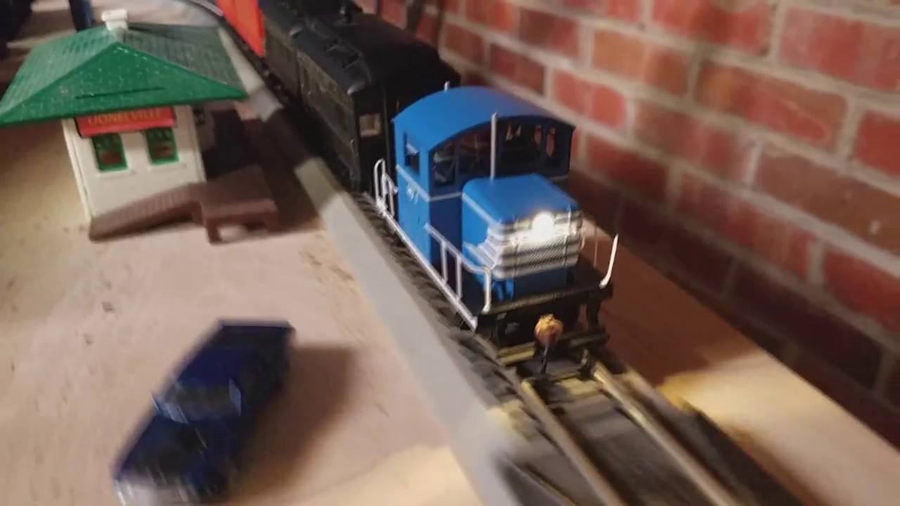 Athearn Roundhouse EMD Model 40 W/ DCC