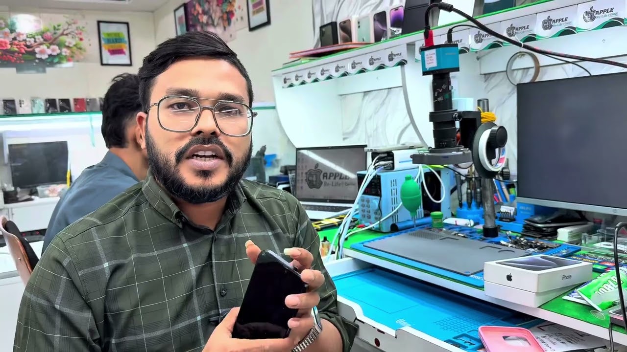 📦 Courier এর মাধ্যমে iPhone 15 Pro Max Display Change 📱#iphone #smartphone #iphone17promax 