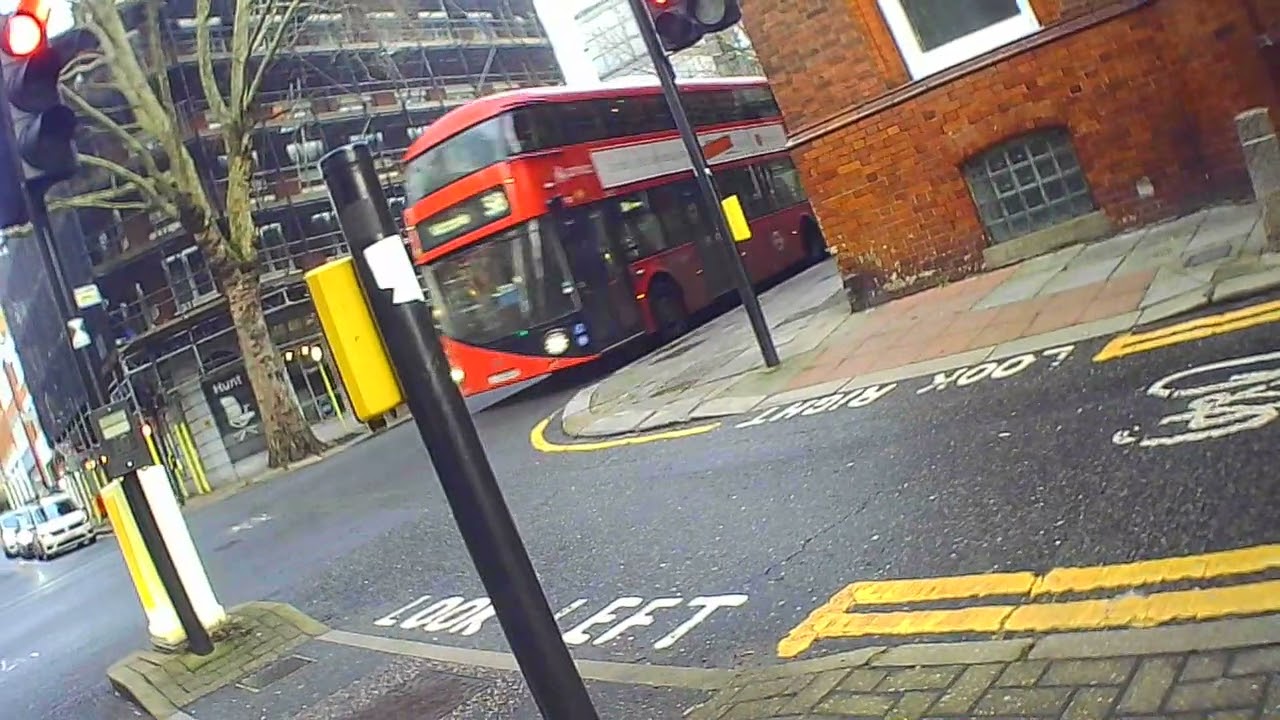 MOVI0021 260131 0837 Farringdon Station - Barnsbury Rd