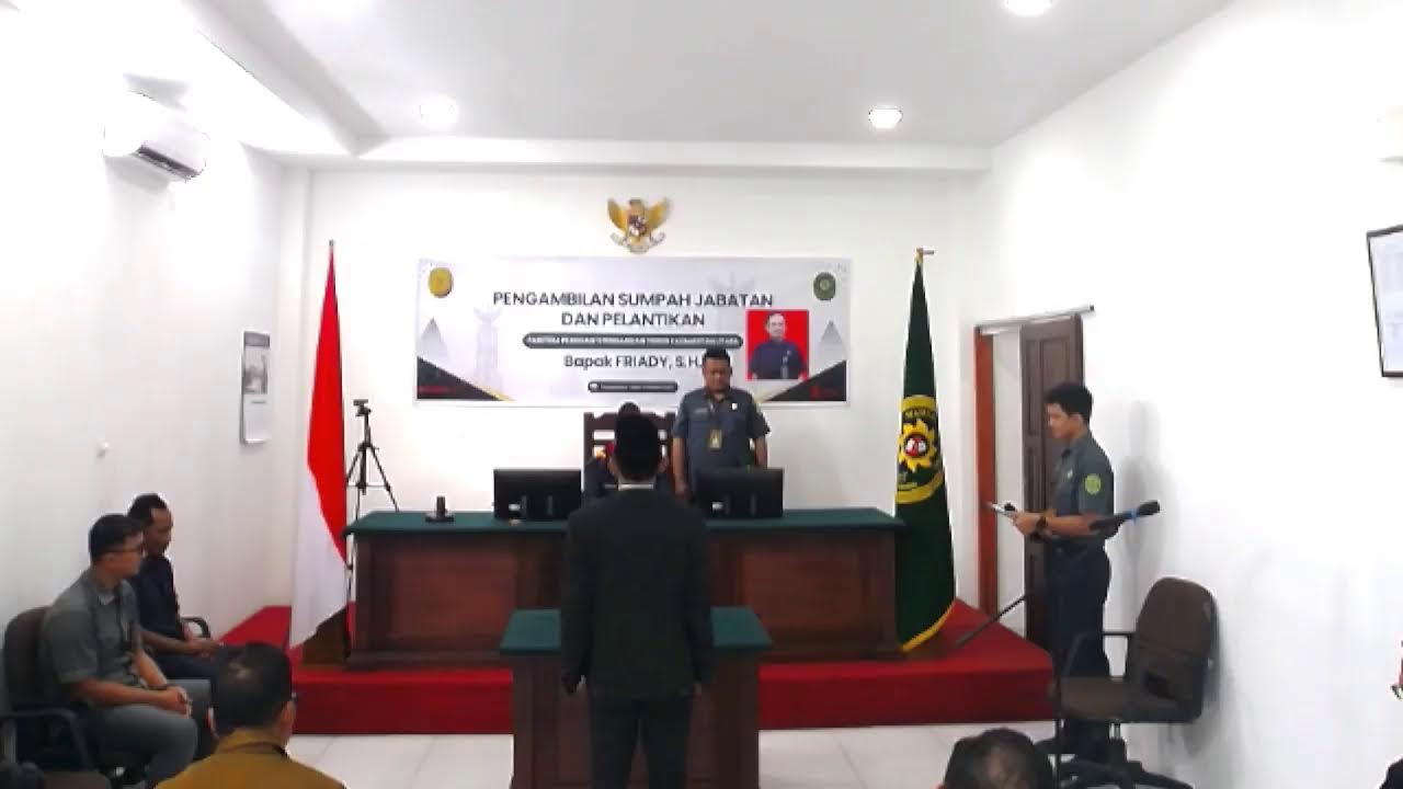 PENGAMBILAN SUMPAH JABATAN DAN PELANTIKAN PANITERA PENGGANTI PENGADILAN TINGGI KALIMANTAN UTARA