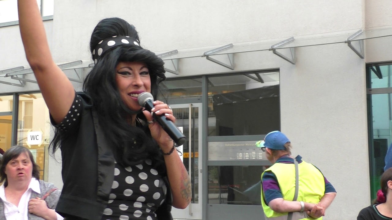 Esther Filly feat Amy Winehouse - Rothenburgsort