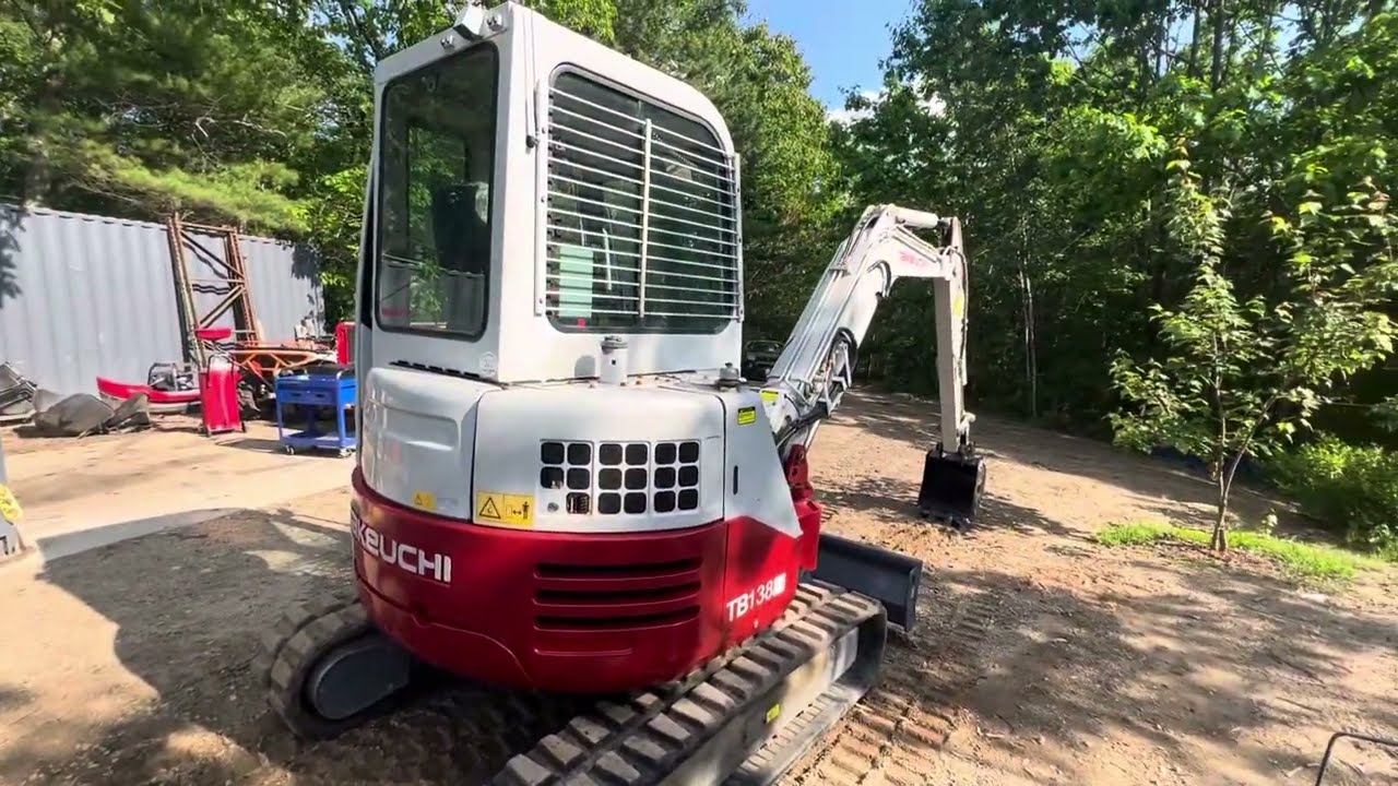 FOR SALE! 2014 TAKEUCHI TB138FR only 997 HOURS! 40k
