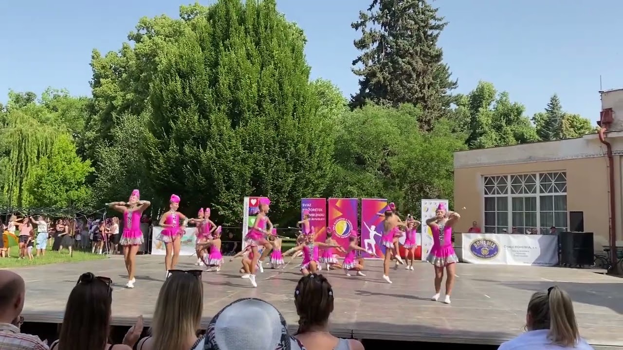 Mini Lentilky Holešov “Pink party” -  Mistr ČR 2022