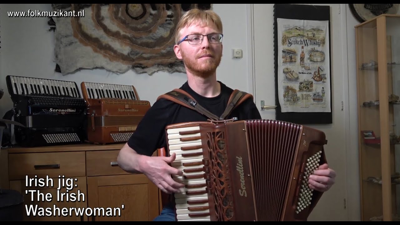 Irish session tune: The Irish Washerwoman (jig) on piano-accordion