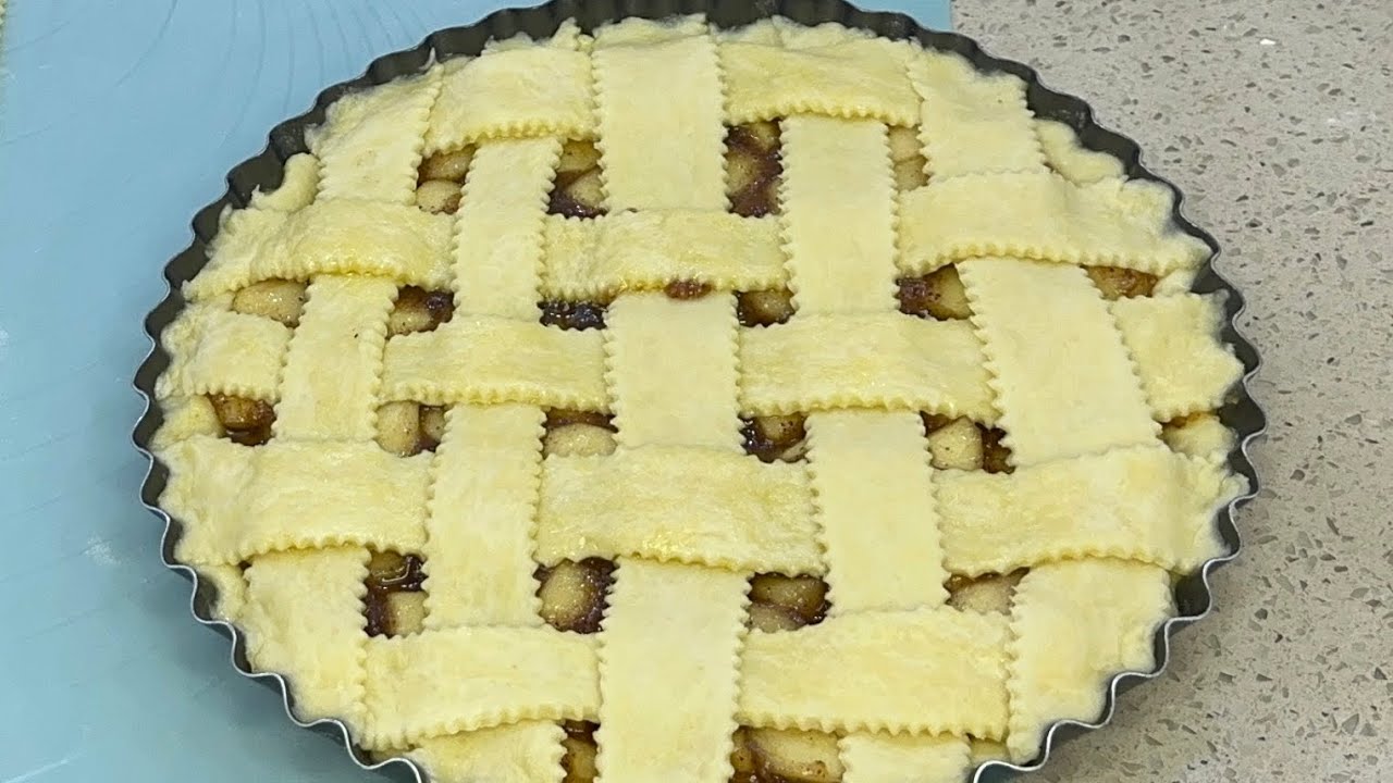 فطيرة التفاح (apple pie)