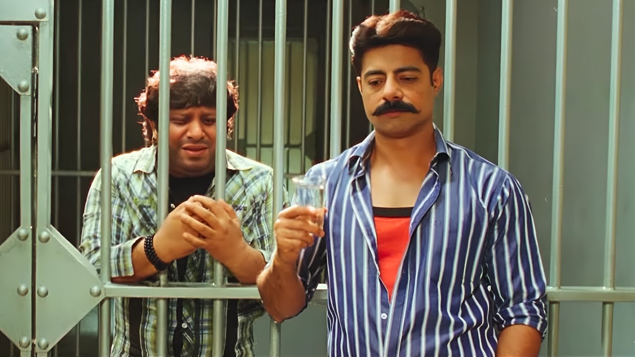 10 हज़ार के लिए जान लेगा तू😂| Dirty Politics (2015) | Anti Climax Scene