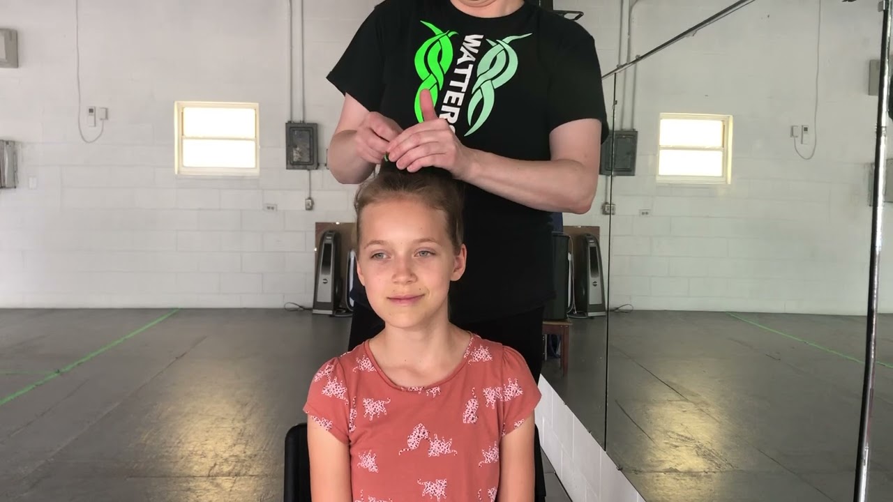 Wig tutorial - basic bun wig