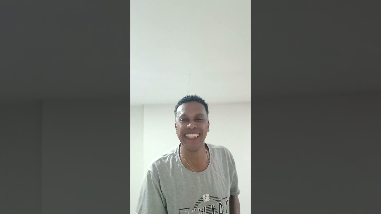 BAILANDO FELIZ 