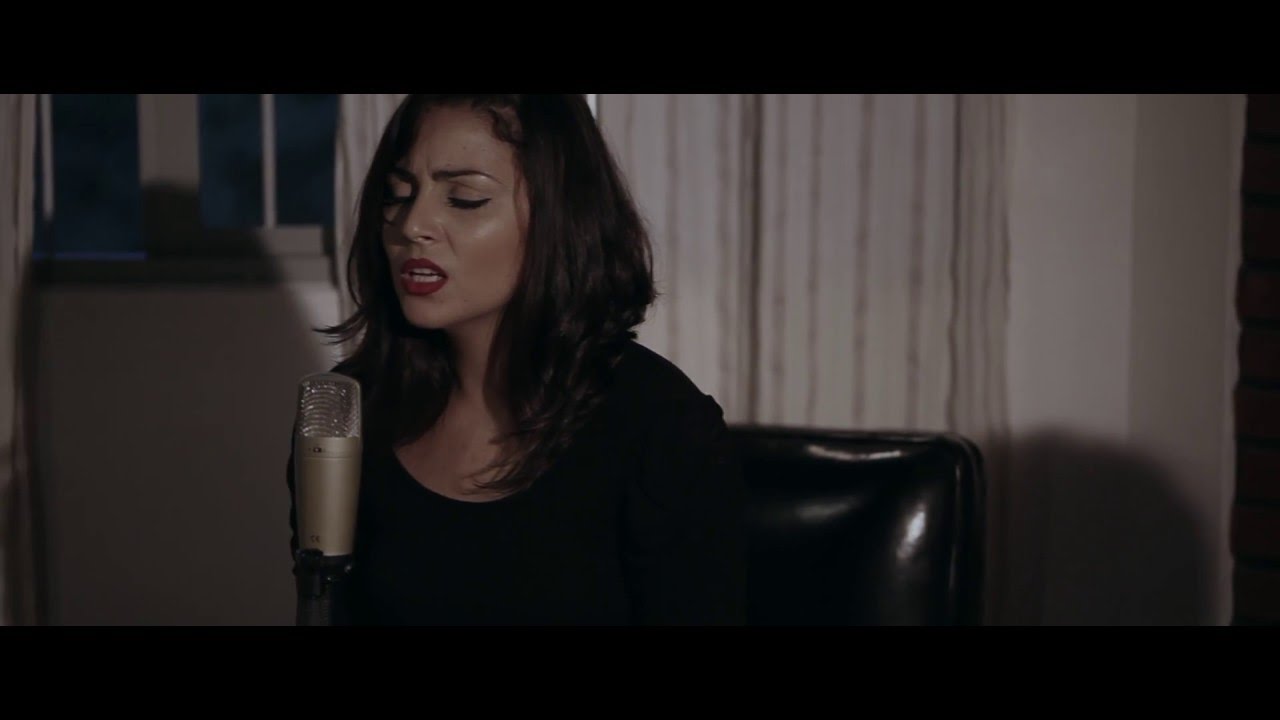 Eu devolverei - Aline Menezes  (Reborn Live)