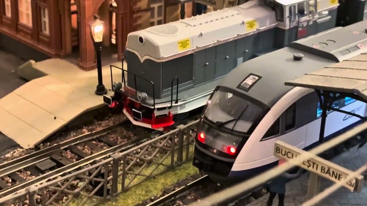 Siemens Desiro – Săgeata Albastră HO 1:87 (PIKO, Zimo Sound) | Modelism Rail Showcase  Lounge Melody