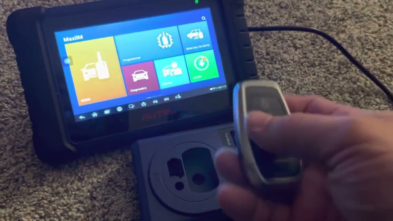 Autel IKEY universal remote key fob programmed with IM508 instead of the KM100.