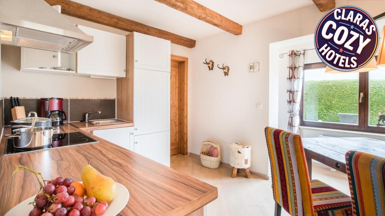 Zur Schonen Aussicht Hotel garni | Garmisch-Partenkirchen, Germany | Hotel Review 🏨