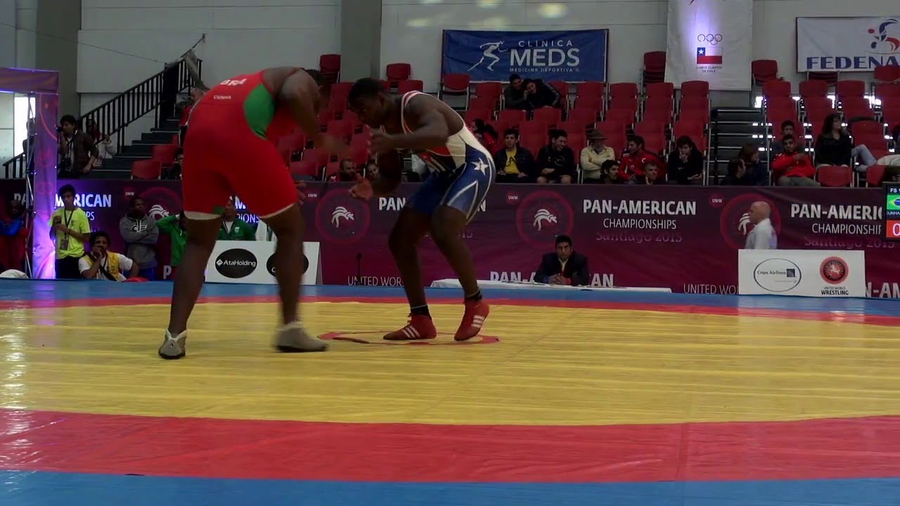 Semifinal FS - 125 kg: Andres RAMOS (CUB) df. Hugo CUNHA (BRA), 5-0