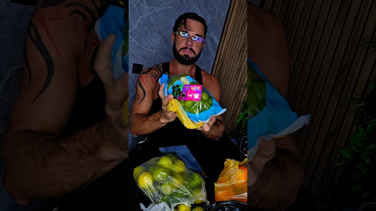 Санной рынок в Санкт-Петербурге, фрукты и овощи по 100 рублей