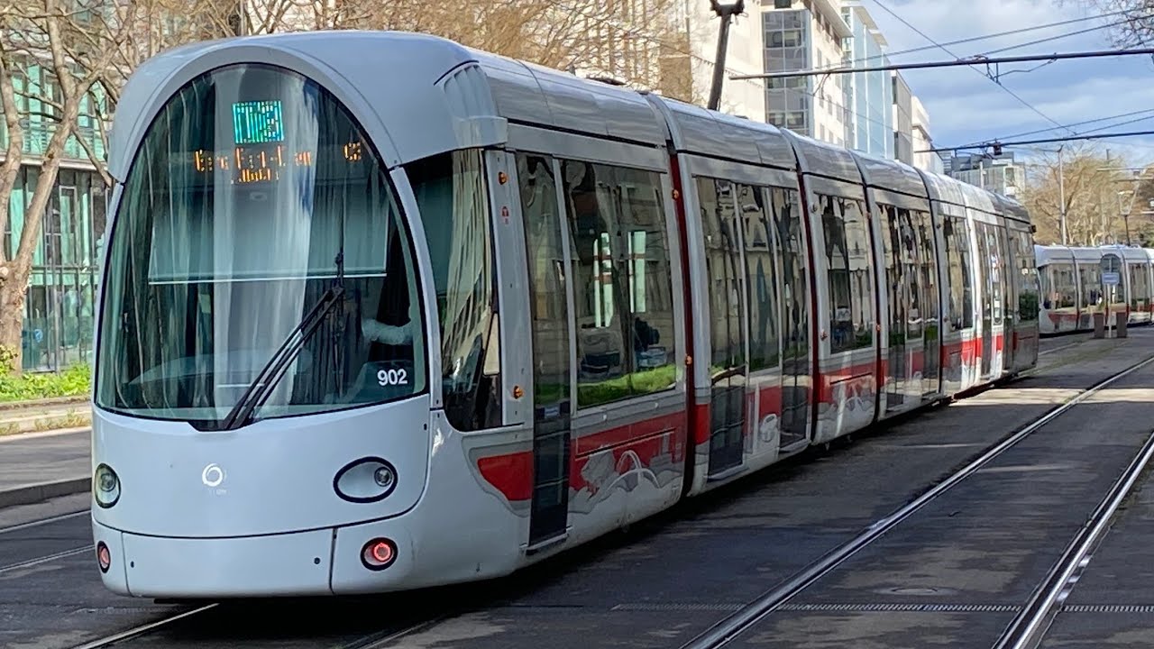 ALSTOM Citadis 402 - T3 - Réseau TCL (LYON) - MEYZIEU Z.I à Gare Part-Dieu Villette