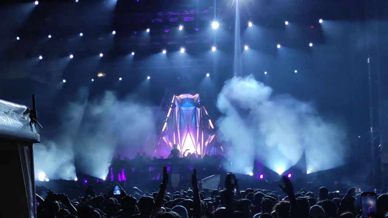 Sunburn Bangalore Armin Van Buuren