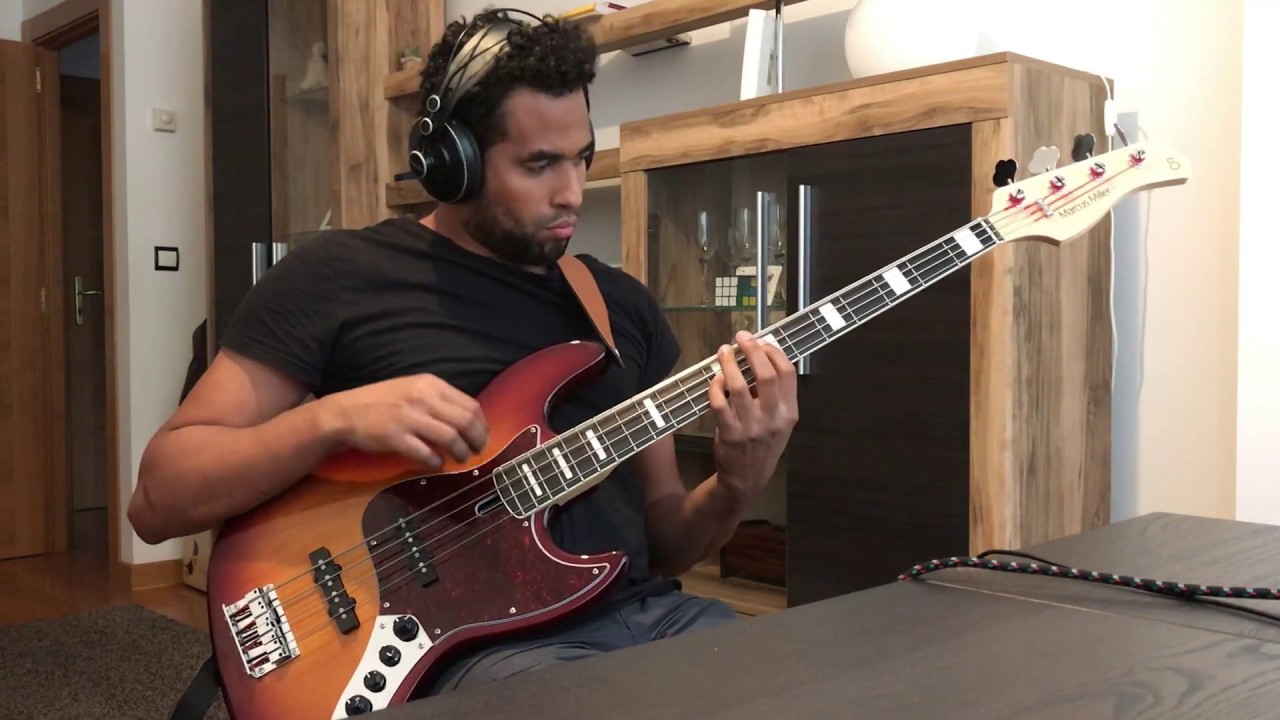 Frank Sinatra. Fly me to the moon. Bass Cover
